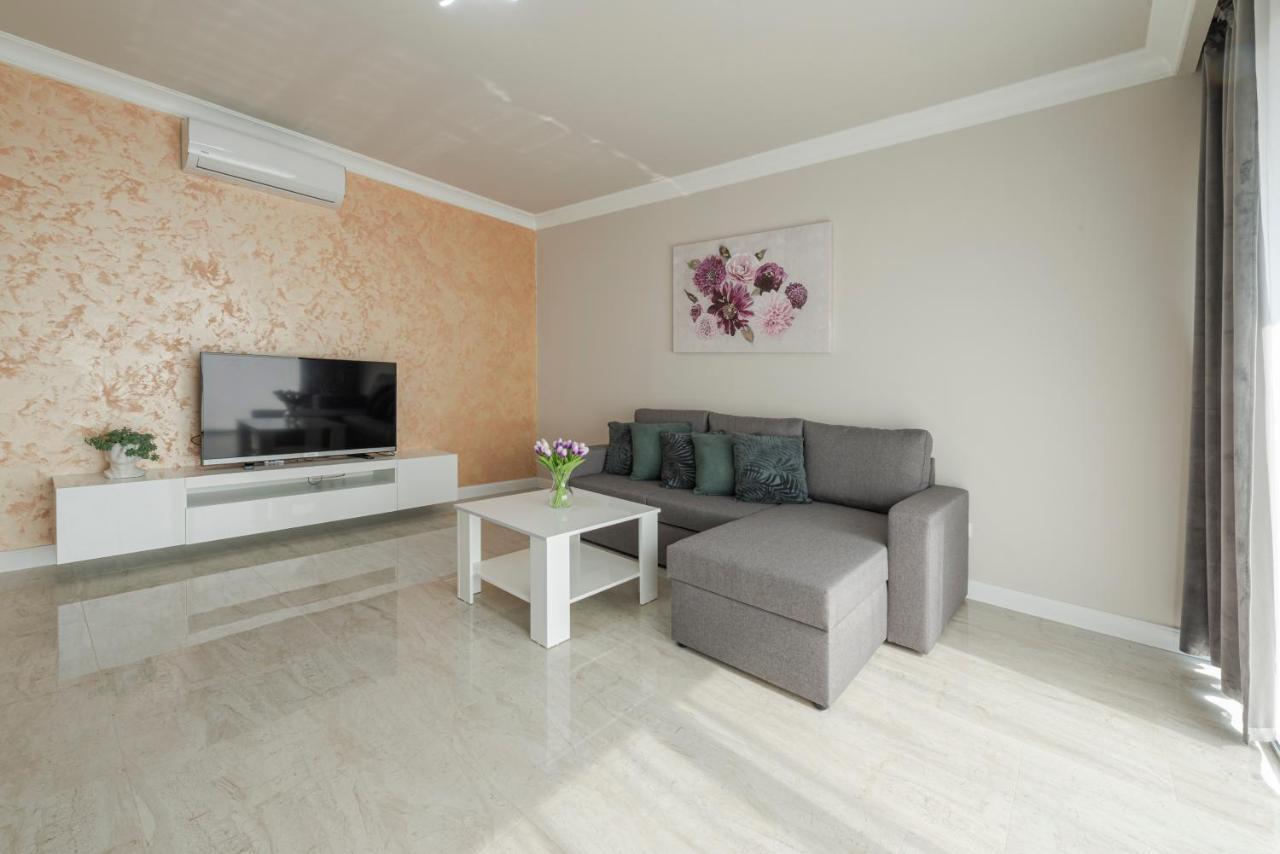 Makris No3 * Dubrovnik