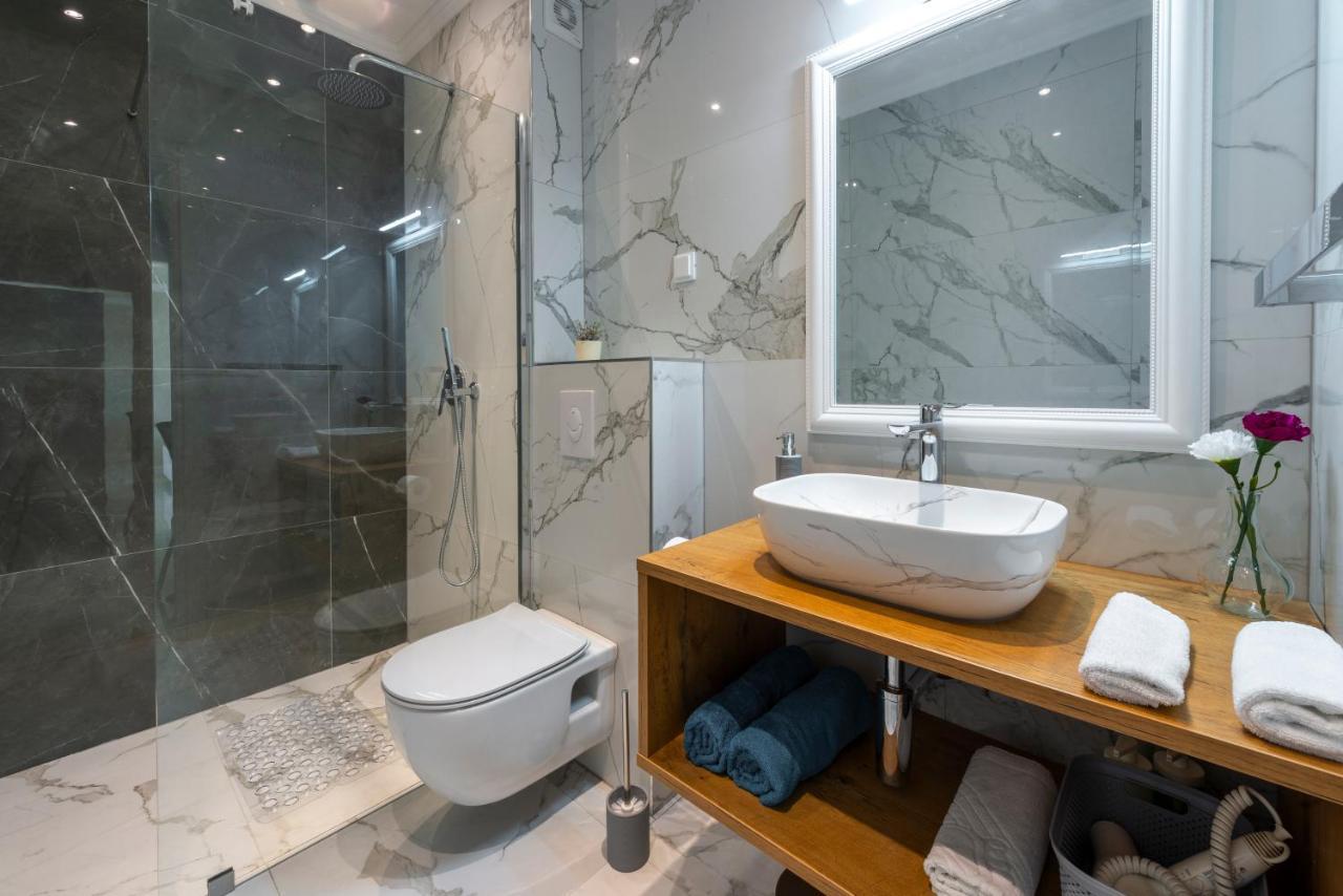 Apartment Makris No3 *