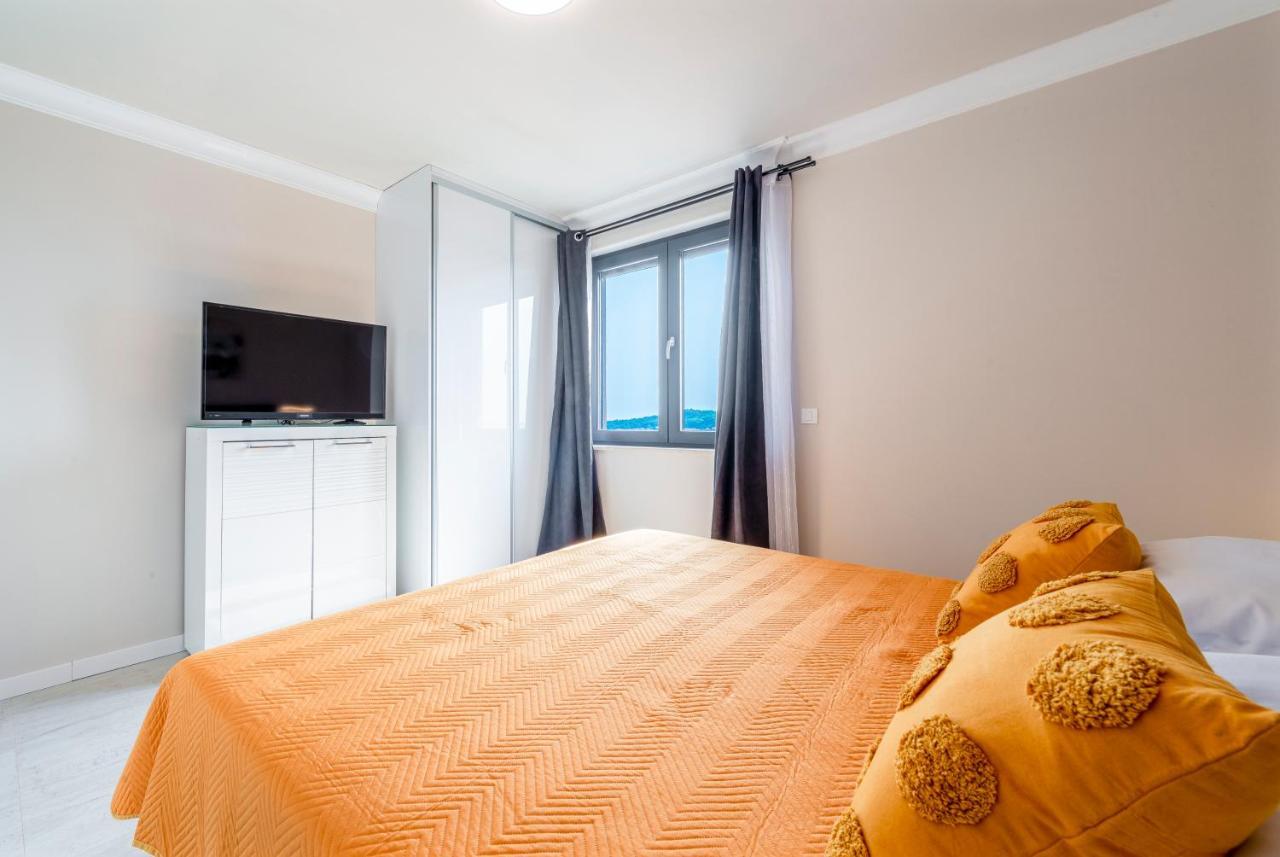 Makris No3 Apartment *